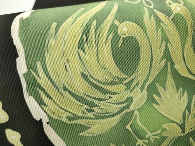 平和屋着物●塩瀬　九寸名古屋帯　ろうけつ染　枝葉鳥文　黒地　正絹　逸品　CABB5812hy