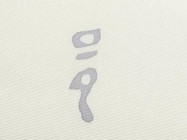 平和屋着物○塩瀬 九寸名古屋帯 作家物 ろうけつ染 枝椿