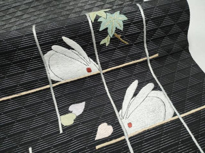 平和屋着物●太鼓柄袋帯　総刺繍　兎　舞桜文　黒地　舞桜文　黒地　金銀糸　正絹　逸品　CABB5979hy