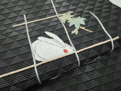 平和屋着物●太鼓柄袋帯　総刺繍　兎　舞桜文　黒地　舞桜文　黒地　金銀糸　正絹　逸品　CABB5979hy