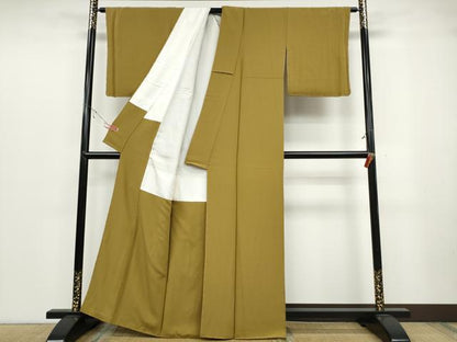 平和屋着物●上質な色無地　山吹茶色　正絹　逸品　未使用　CABB6167ut
