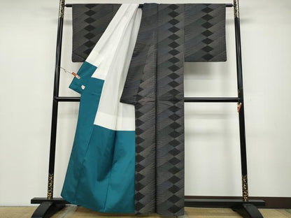 平和屋着物●本場大島紬 9マルキ 吉祥文 正絹 逸品 CABB6170ut