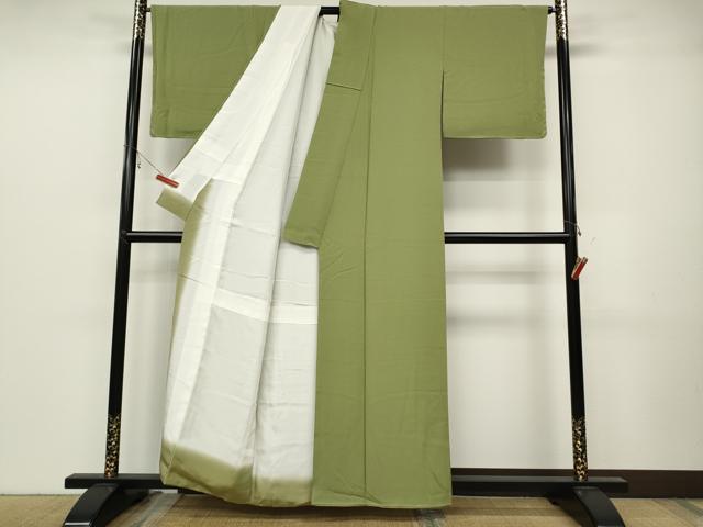 平和屋着物●上質な色無地　抹茶色　正絹　逸品　CABB6209ut 平和屋着物○上質な色無地 抹茶色 正絹 逸品 CABB6209ut