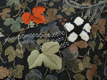 平和屋着物●訪問着　絞り　刺繍　葡萄蔦の葉花文　黒地　金彩　正絹　逸品　CABB6226ut