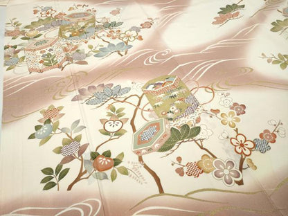 平和屋着物●創業460年・千總　訪問着　駒刺繍　立波貝桶枝花文　暈し染め　金彩　正絹　逸品　CABB6251ut