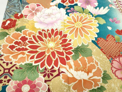 平和屋着物●豪華振袖　駒刺繍　地紙熨斗貝桶花文　暈し染め　銀通し地　正絹　逸品　CABB6269ut