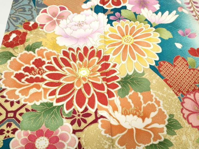 平和屋着物●豪華振袖　駒刺繍　地紙熨斗貝桶花文　暈し染め　銀通し地　正絹　逸品　CABB6269ut
