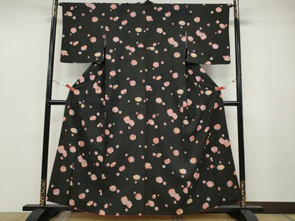 平和屋着物●上質な小紋　舞花文　黒地　金彩　松坂屋扱い　正絹　逸品　CABB6281ut