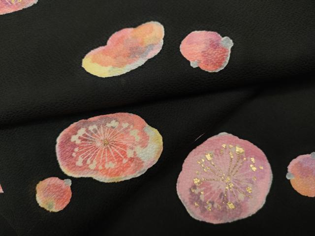 平和屋着物●上質な小紋　舞花文　黒地　金彩　松坂屋扱い　正絹　逸品　CABB6281ut