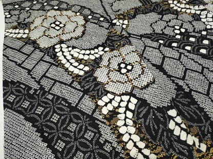 平和屋着物●豪華振袖　総絞り　駒刺繍　吉祥花文　黒地　金彩　さが美扱い　正絹　逸品　CABB6298ut