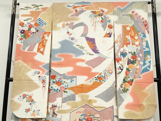 平和屋着物●豪華振袖　駒刺繍　屏風鴛鴦草花文　金彩　正絹　逸品　CABB6302ut