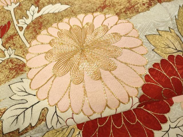 平和屋着物●アンティーク　大正ロマン　振袖　駒刺繍　松皮菱枝花文　金彩　正絹　逸品　CABB6306ut