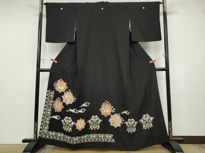 平和屋着物●豪華黒留袖　色紙重ね人物動物花文　金彩　正絹　逸品　CABB6336ut