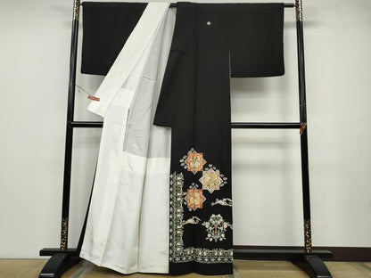 平和屋着物●豪華黒留袖　色紙重ね人物動物花文　金彩　正絹　逸品　CABB6336ut