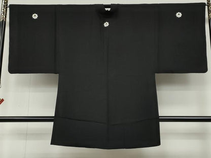 平和屋着物●男性　黒紋付　羽織セット　羽裏：風景地紙文　正絹　逸品　CABB6347ut