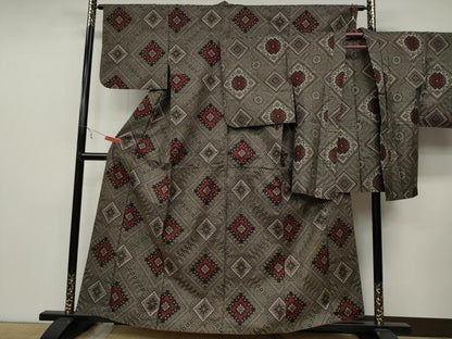 平和屋着物●本場大島紬　龍郷絣　羽織セット　菱花文　正絹　逸品　CABB6349ut