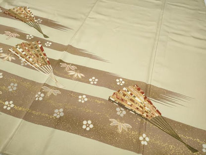 平和屋着物●豪華色留袖　駒刺繍　貝桶檜扇花文　金彩　正絹　逸品　未使用　CABB6361ut
