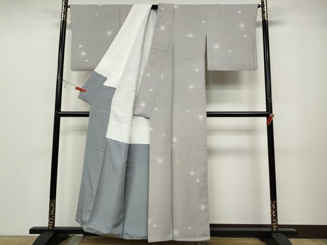 平和屋着物●上質な小紋　舞桜文　蛍暈し　金彩　正絹　逸品　CABB6386ut