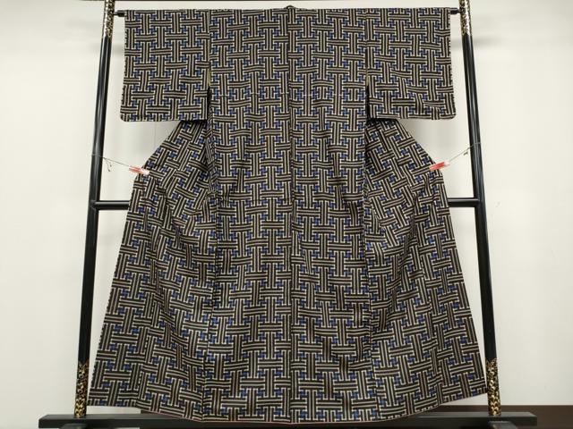 平和屋着物●本場大島紬　龍郷絣　秋名バラ　正絹　逸品　CABB6388ut