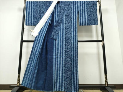 平和屋着物∴夏物 越後型正藍染 紺仁工房 浴衣 鳳凰花唐草間道 反端付き 綿 逸品 CABB6668ng