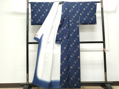 平和屋着物▼上質な小紋　市松吉祥文　金彩　正絹　逸品　CABB6830th