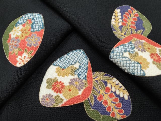 平和屋着物●上質な小紋　貝合わせ花文　黒地　金彩　鬼しぼ縮緬　正絹　逸品　CABB6994th