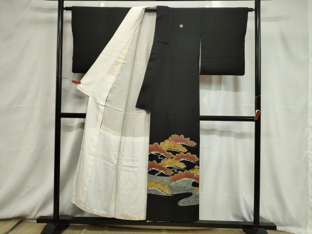 平和屋着物■豪華黒留袖 青海波枝松文 金彩 正絹 逸品 CABB7354dy