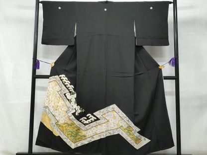 平和屋着物■豪華黒留袖　駒刺繍　松菊唐草文　金彩　正絹　逸品　CABB7685fb