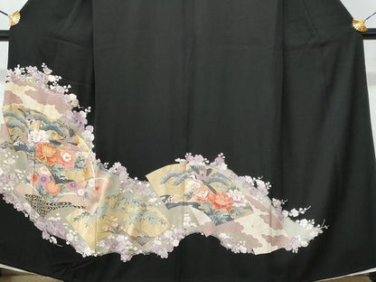 平和屋着物■豪華黒留袖 駒刺繍 地紙花鳥文 金彩 正絹 逸品 CABB7692fb
