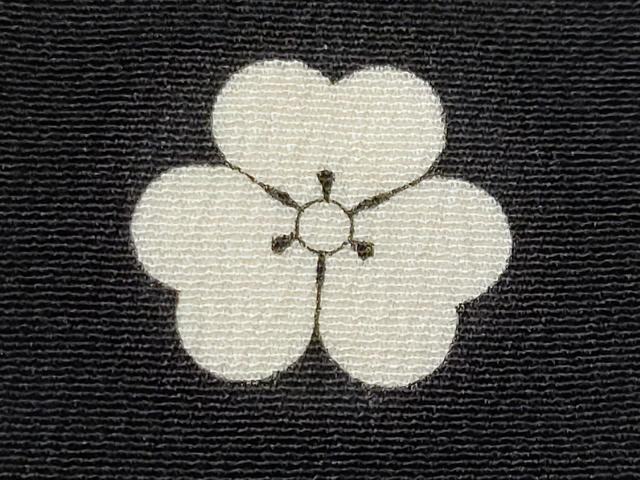 平和屋着物■豪華黒留袖 駒刺繍 地紙花鳥文 金彩 正絹 逸品 CABB7692fb