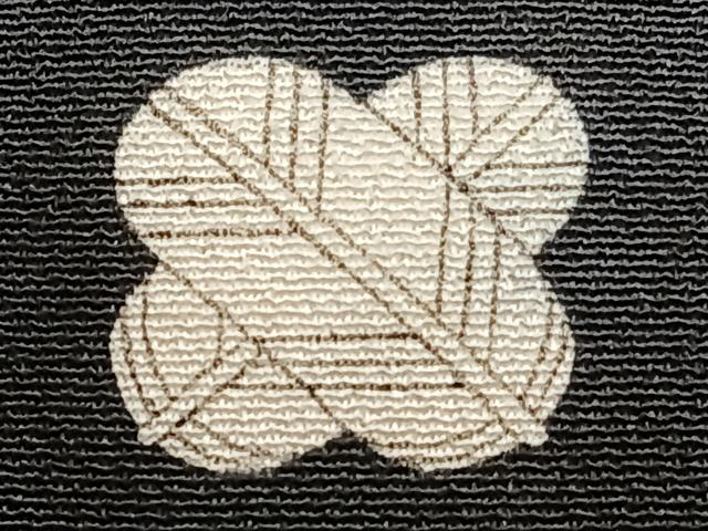 平和屋着物■豪華黒留袖　駒刺繍　亀甲花文　金彩　正絹　逸品　CABB8608xi