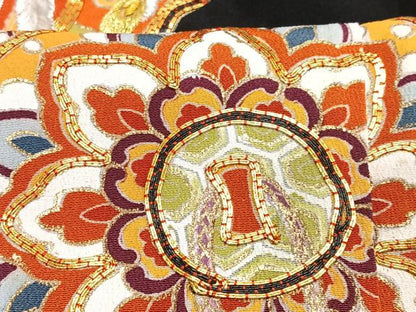 平和屋着物■豪華黒留袖　駒刺繍　絵皿鳳凰花文　金彩　正絹　逸品　CABB9073xe