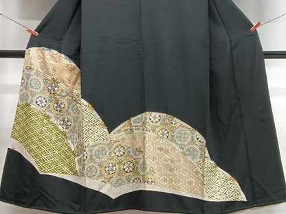 平和屋着物■豪華黒留袖　駒刺繍　吉祥花文　金彩　正絹　逸品　CABB9167xe
