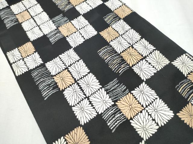 平和屋着物●六通柄袋帯　唐織　市松菊文　黒地　正絹　逸品　CABB9232hy