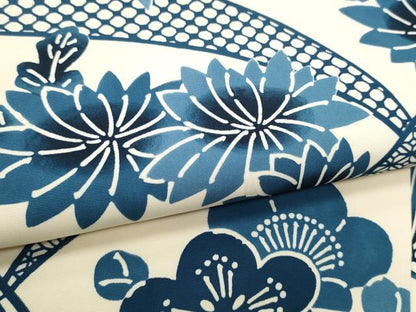 平和屋着物●塩瀬　全通柄　九寸名古屋帯　藍　型染め　舞花文　正絹　逸品　CABB9372hy