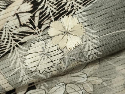 平和屋着物＊夏物 アンティーク 黒留袖 駒刺繍 絽 吉祥千鳥草花丸文 暈し染め 銀糸 正絹 逸品 CABB9800ze
