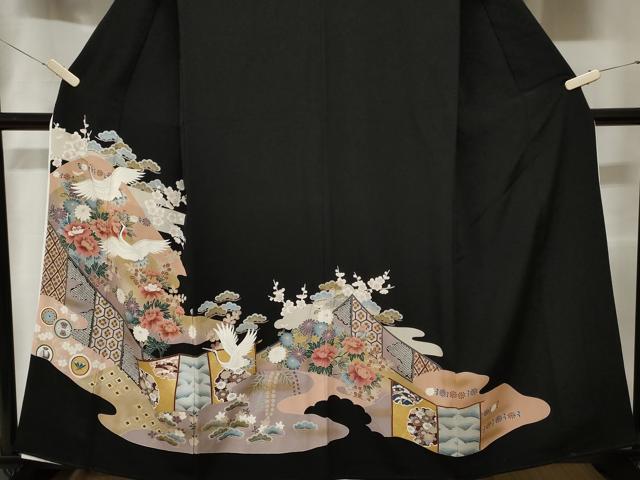 平和屋着物■豪華黒留袖　刺繍　飛鶴宝尽くし花文　金彩　正絹　逸品　CABC0293ev
