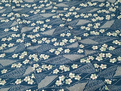 平和屋着物■上質な小紋 舞花文 正絹 逸品 CABC0535ev