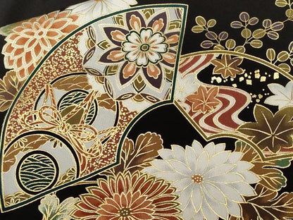 平和屋着物■豪華黒留袖　駒刺繍　地紙重ね鼓花鳥文　暈し染め　金彩　正絹　逸品　CABF9501ev