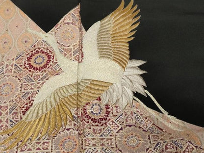 平和屋着物■豪華黒留袖　刺繍　飛鶴吉祥花文　金彩　正絹　逸品　CABC0764ev
