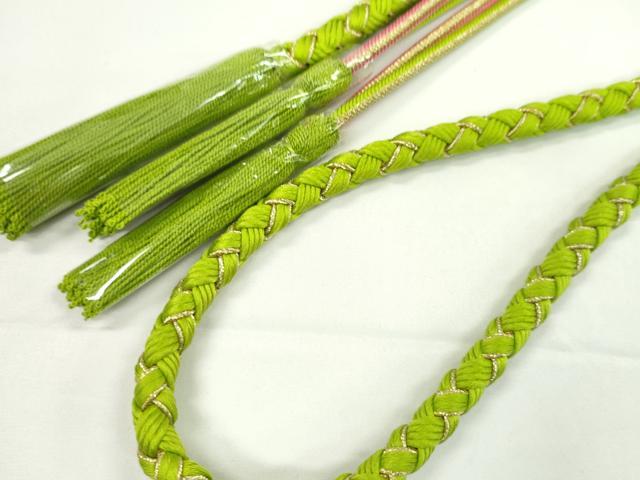 平和屋着物●和装小物 振袖用帯締め 飾り付き つまみ細工 飾り玉 パール 萌黄色 金糸 撚り房 逸品 未使用 CABC0990ju