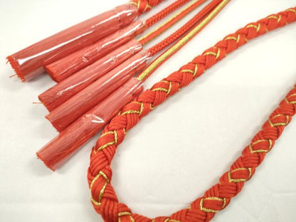 平和屋着物●和装小物 振袖用帯締め 飾り付き 縮緬花飾り 飾り玉 緋色 金糸 切り房 逸品 未使用 CABC1049ju