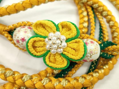 平和屋着物●和装小物　振袖用帯締め　飾り付き　つまみ細工　花　飾り玉　パール　山吹色　金糸　撚り房　逸品　未使用　CABC1065ju