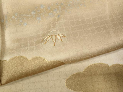 平和屋着物●訪問着　駒刺繍　雲取り笹文　暈し染め　金銀彩　正絹　逸品　未使用　CABC2003ut