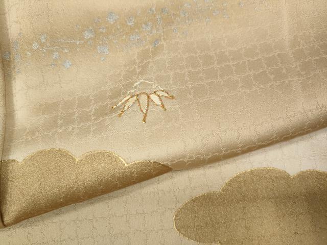平和屋着物●訪問着　駒刺繍　雲取り笹文　暈し染め　金銀彩　正絹　逸品　未使用　CABC2003ut
