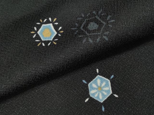 平和屋着物●小紋　雪花文　黒地　洗える着物　CABC2017ut