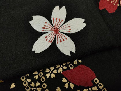 平和屋着物●訪問着　竹屋町刺繍　駒刺繍　舞桜文　黒地　金彩　正絹　逸品　CABC2022ut