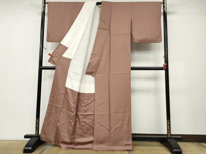 平和屋着物●本草木染作家 瑞寶 色無地 霞地紋 珊瑚色 正絹 逸品 CABC2060ut