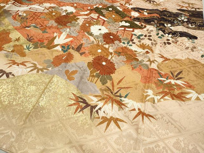 平和屋着物●豪華振袖　駒刺繍　御所車鴛鴦花文　金彩　正絹　逸品　CABC2081ut