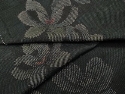 平和屋着物●本場大島紬 舞蝶文 正絹 逸品 未使用 CABC2187ut